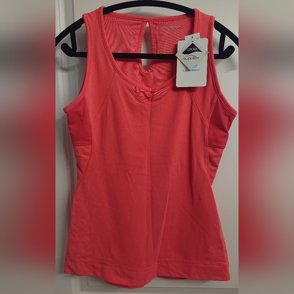 Ladies sleeveless top size M - Picture 2 of 6